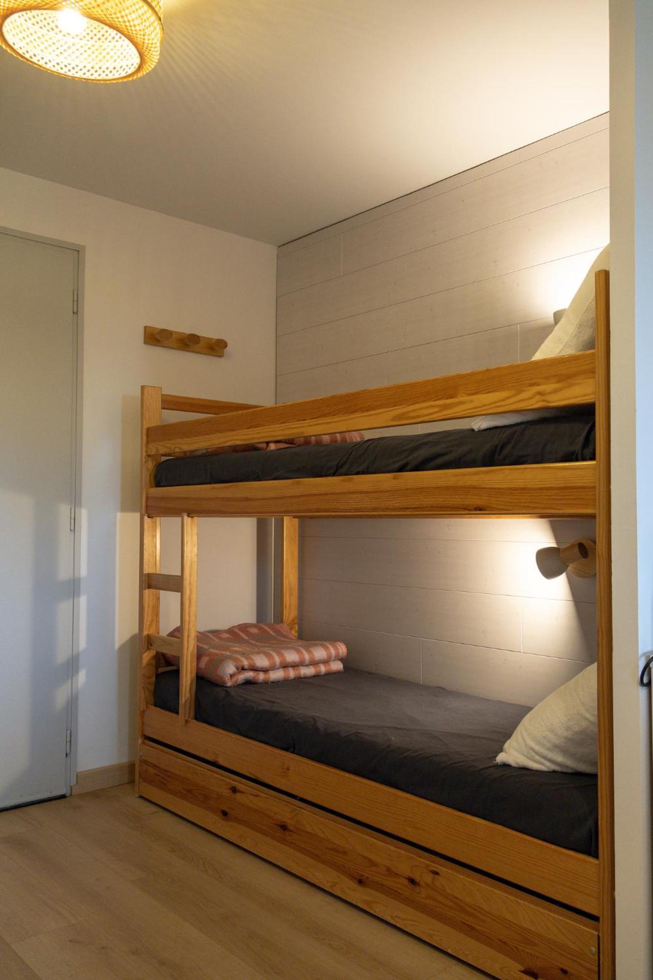Chaleureux Appartement Avec Balcon Au Coeur Des Rousses 레루스 외부 사진